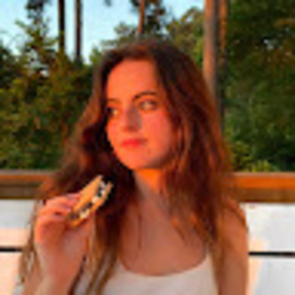 Meet your Posher, Yasmin